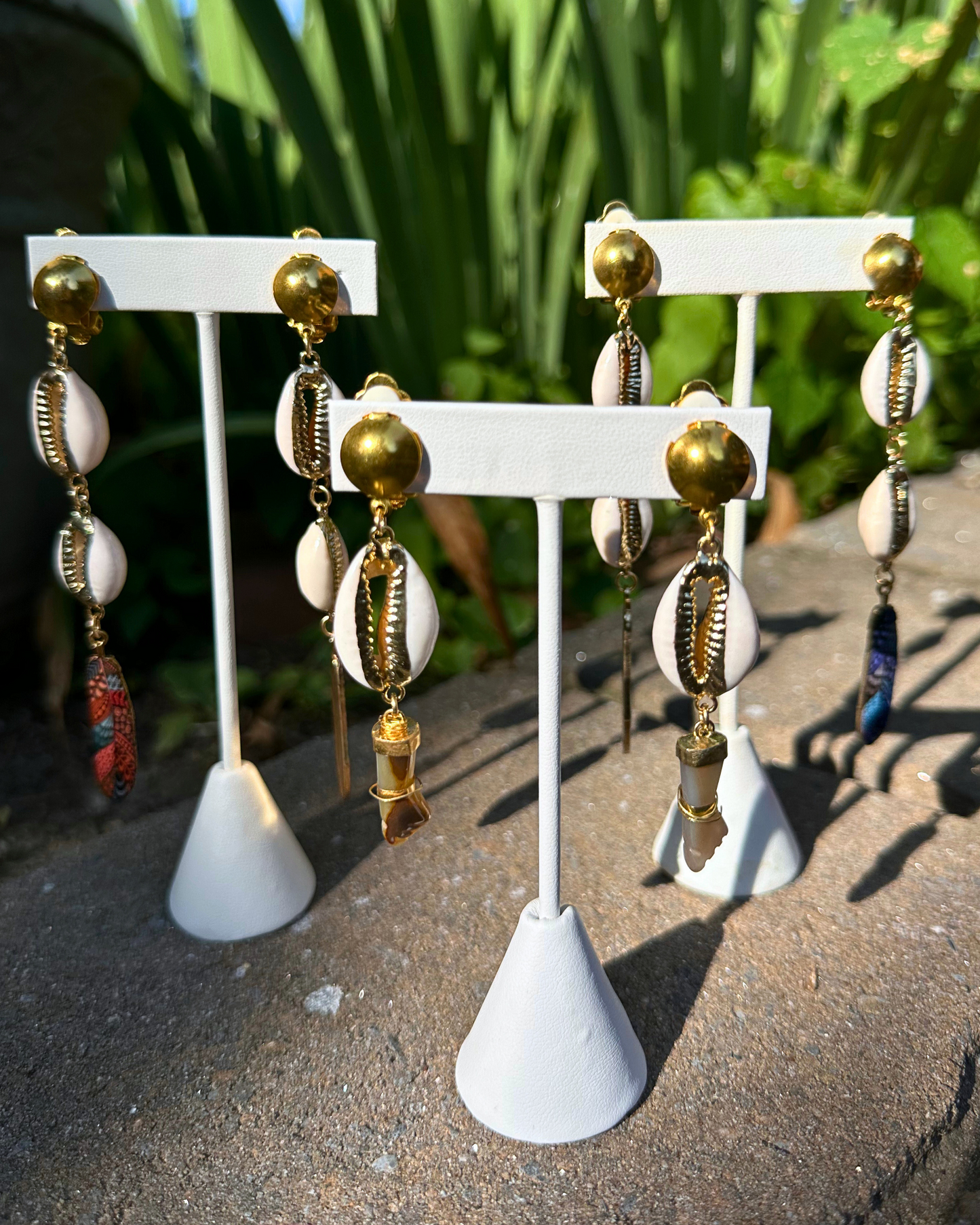 Gold Feather Smooth (Clip-Ons)
