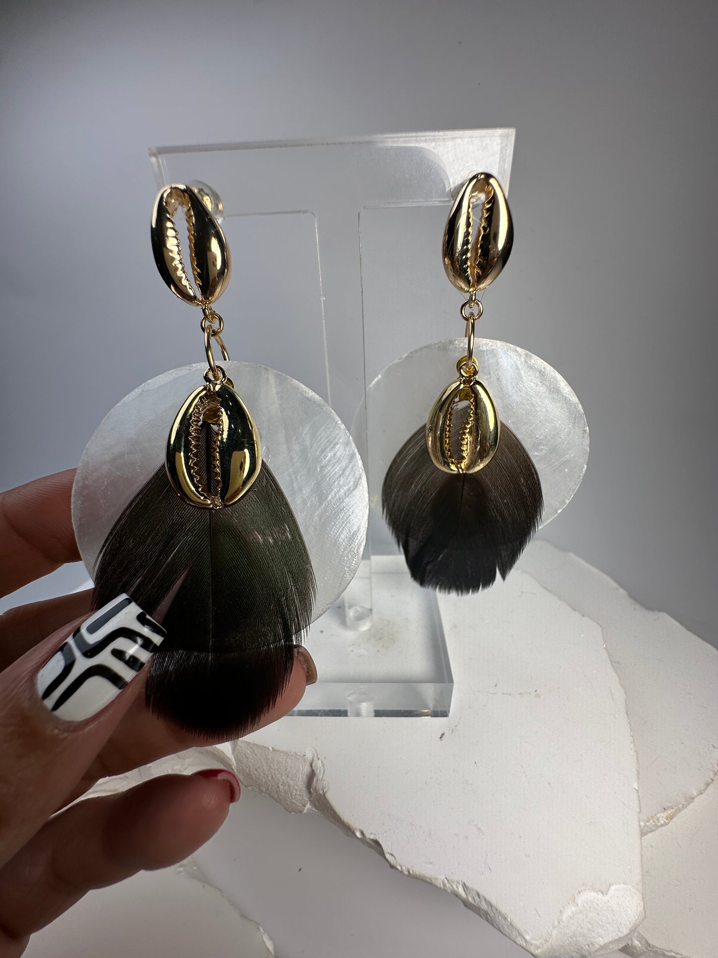 White Clouds of Shell Earrings