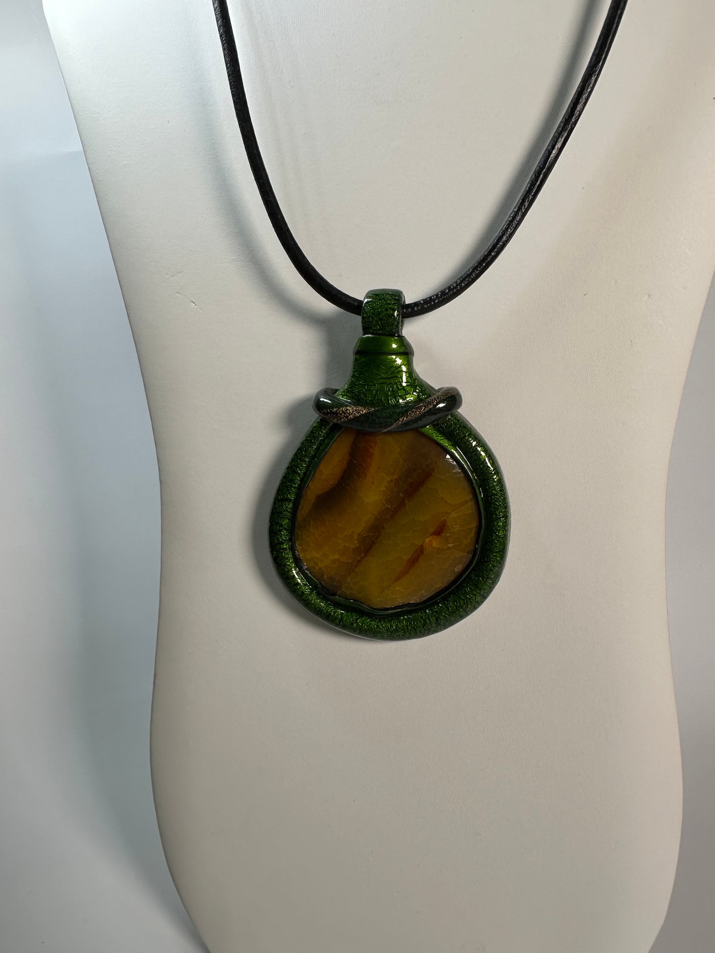 Green on Gold Agate Turtle Style Necklace