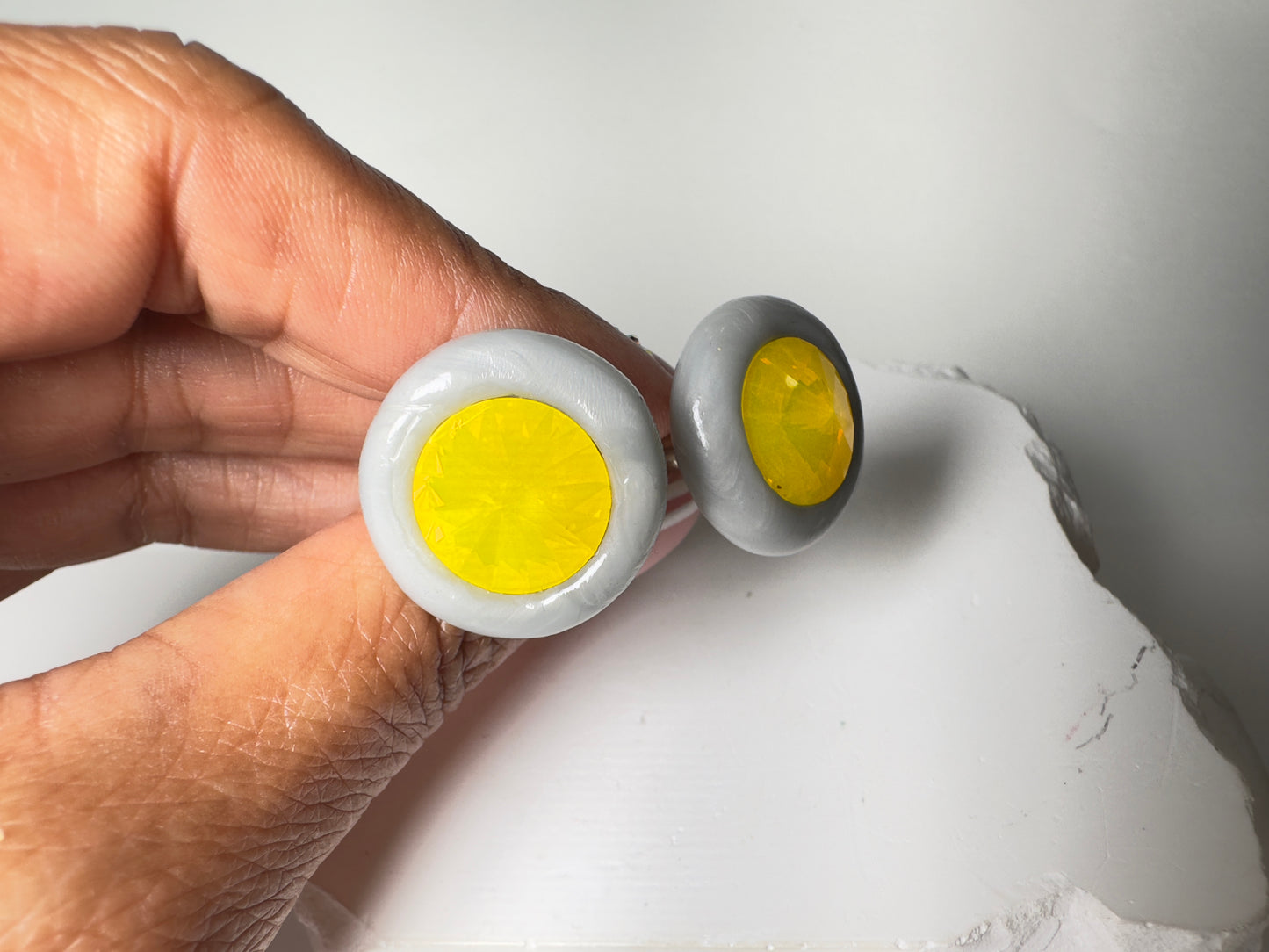 Cuff Links: “Light Grey_Pale Yellow”