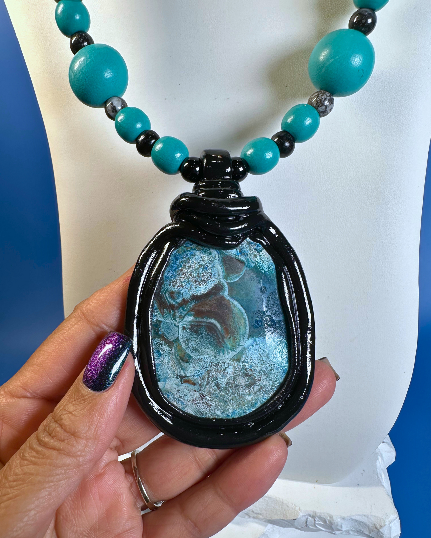 Transwood Turquoise Turtle Necklace