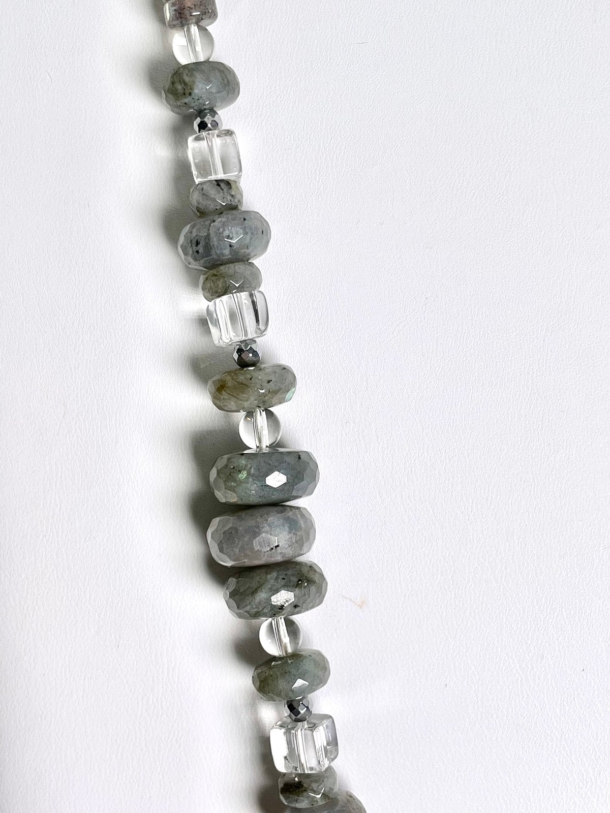 The Pendulum Point Necklace