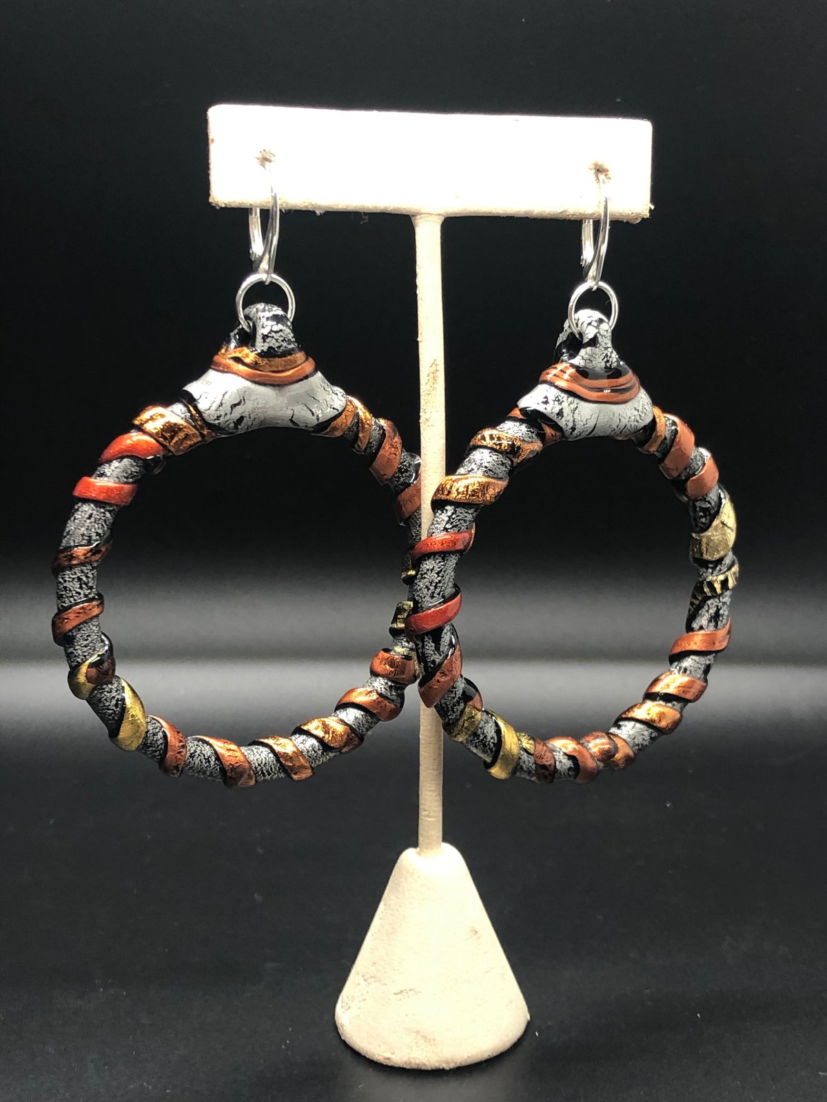 Multi Twist Hoops