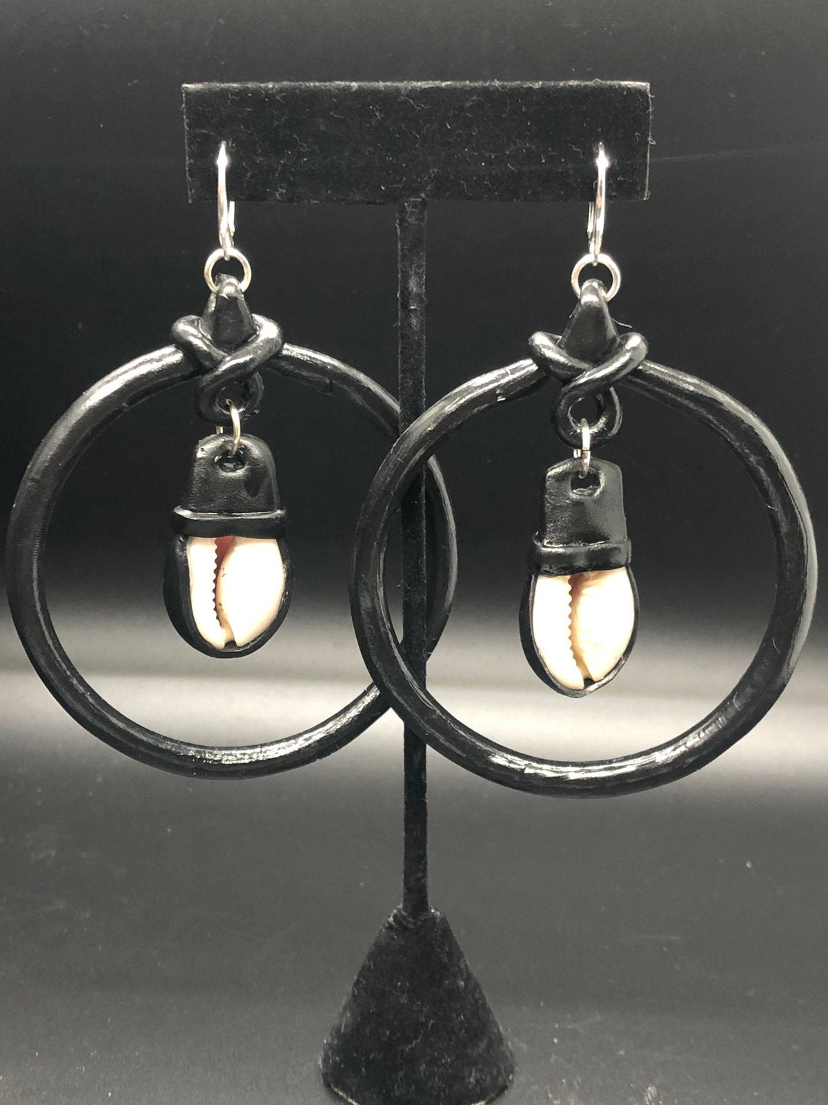 NEW Cowry Shell Hoop Earrings (3 colors)