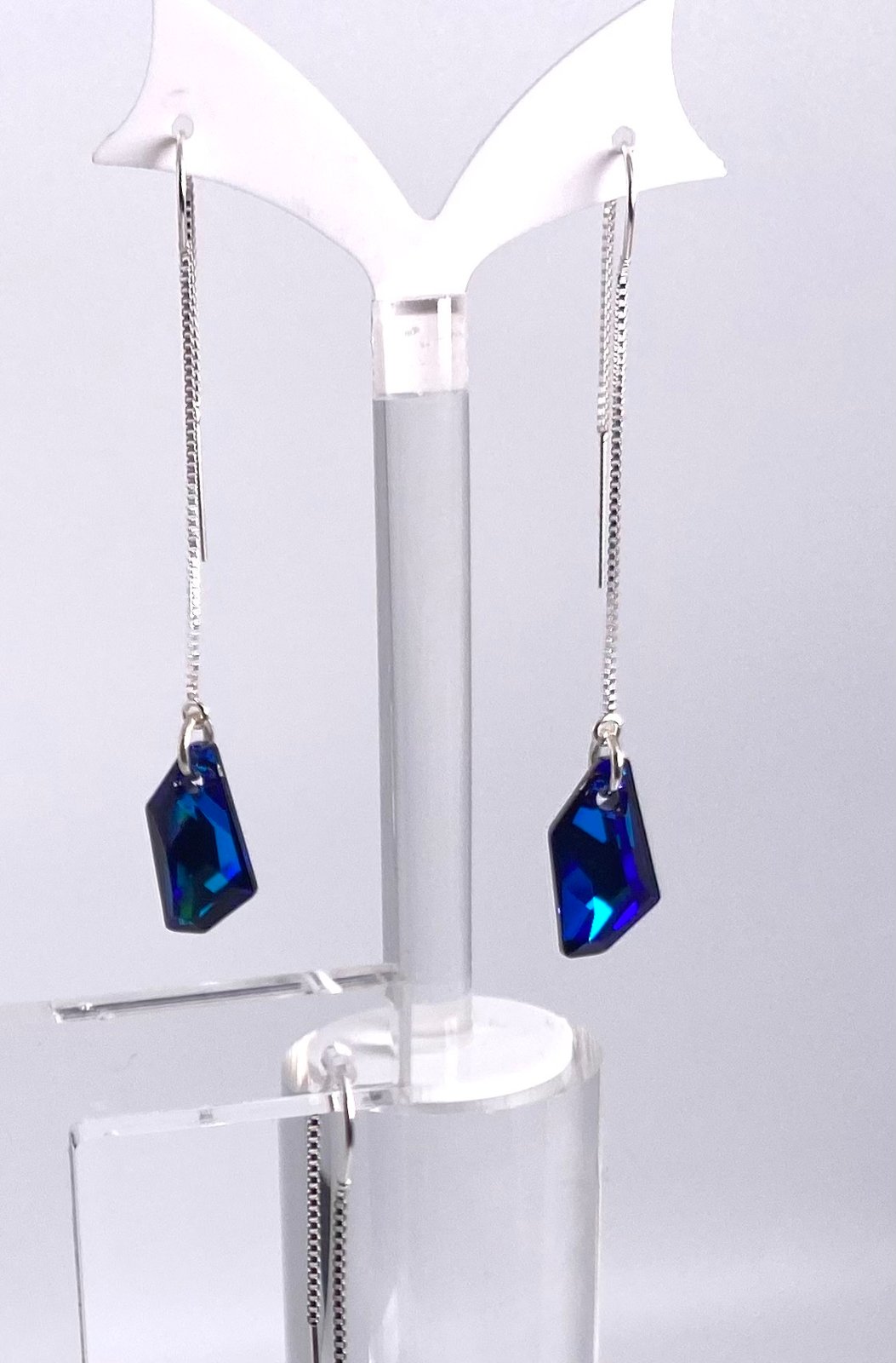 Blue crystal Avent garde shape Threaders