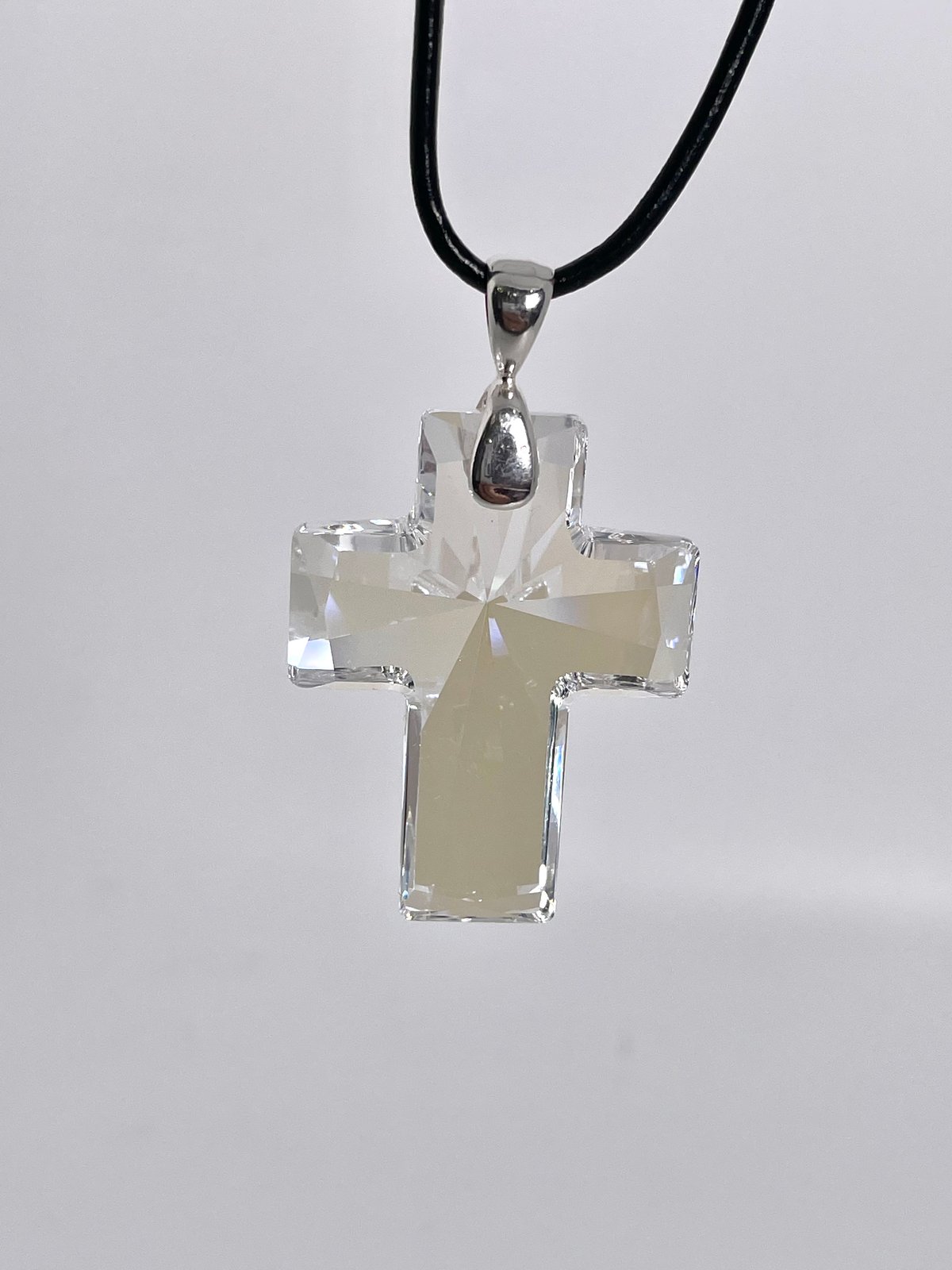 Clear Crystal Cross (3D)