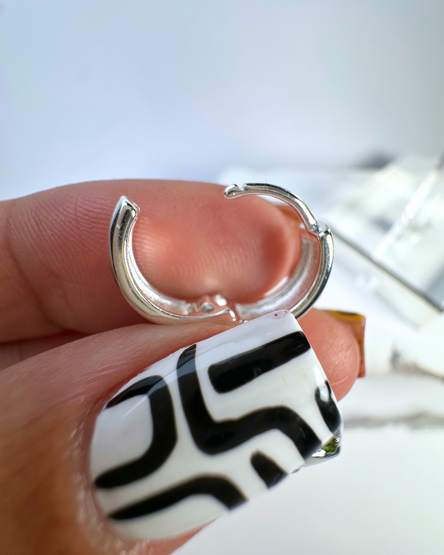 LINKS Heart Earrings