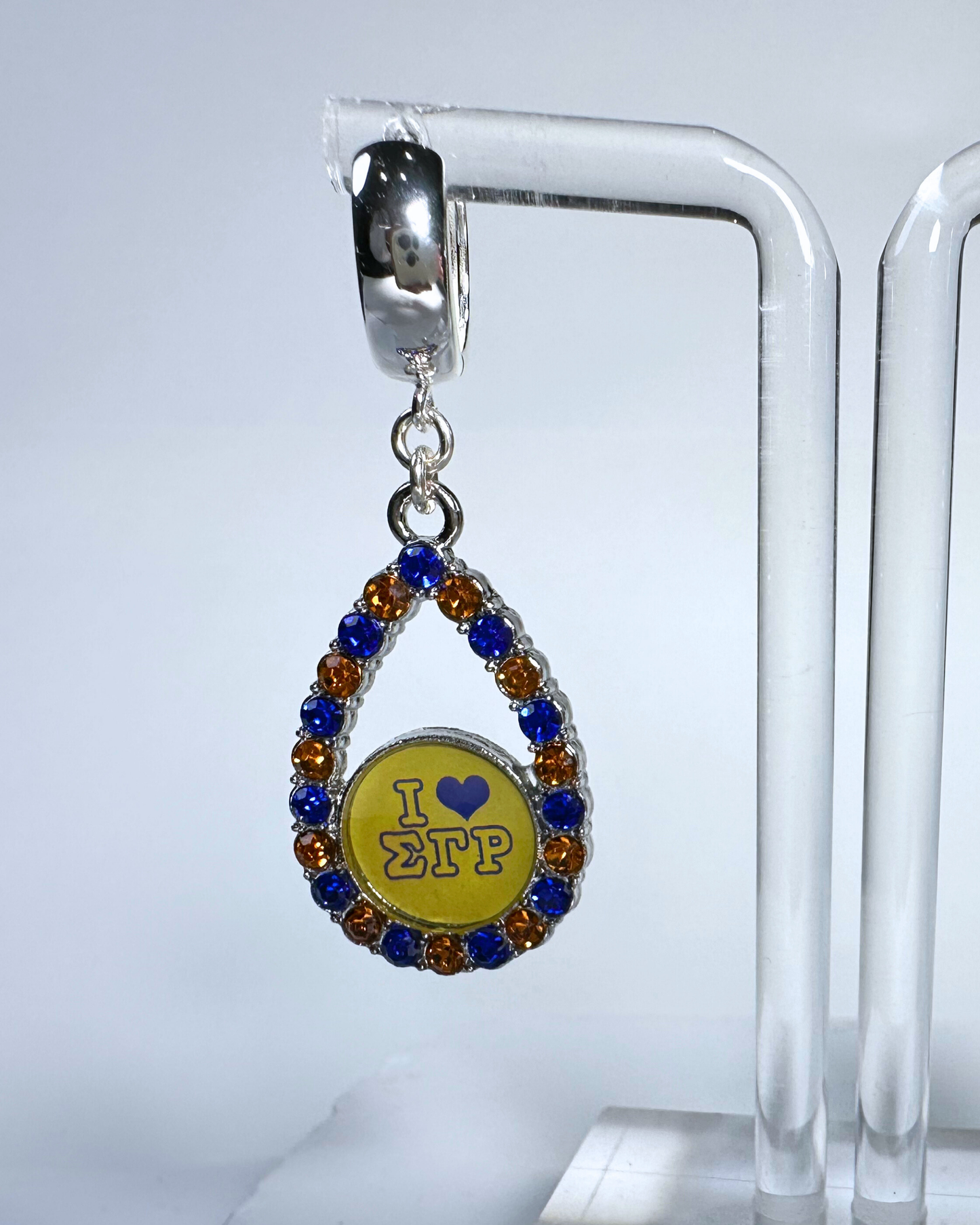 SIGMA Gamma Oval Circles