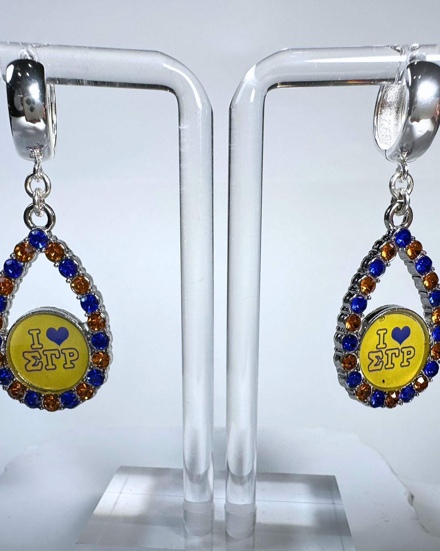 SIGMA Gamma Oval Circles