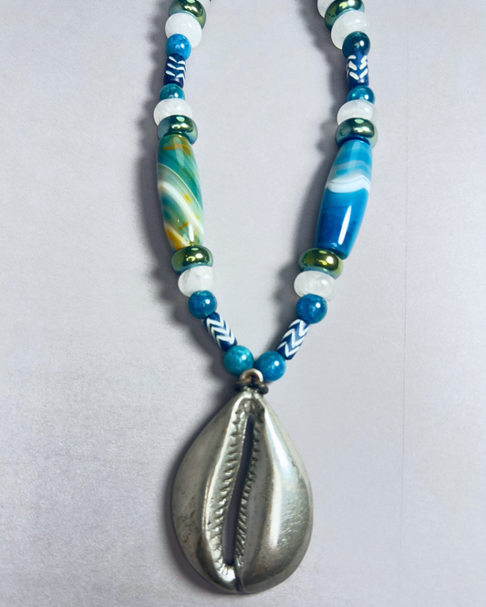 Blue Agate_Silver Cowry