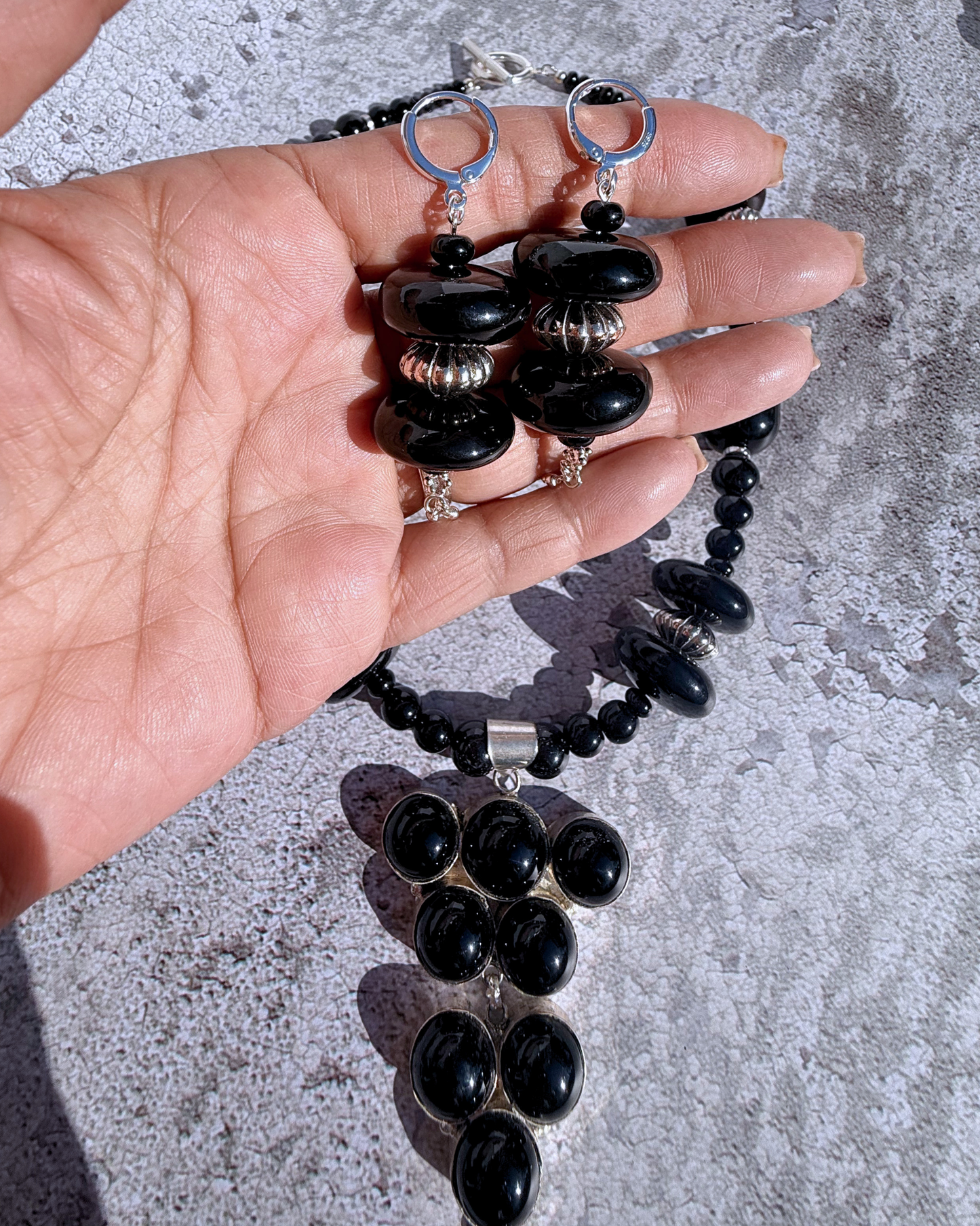 Noir Allure Necklace