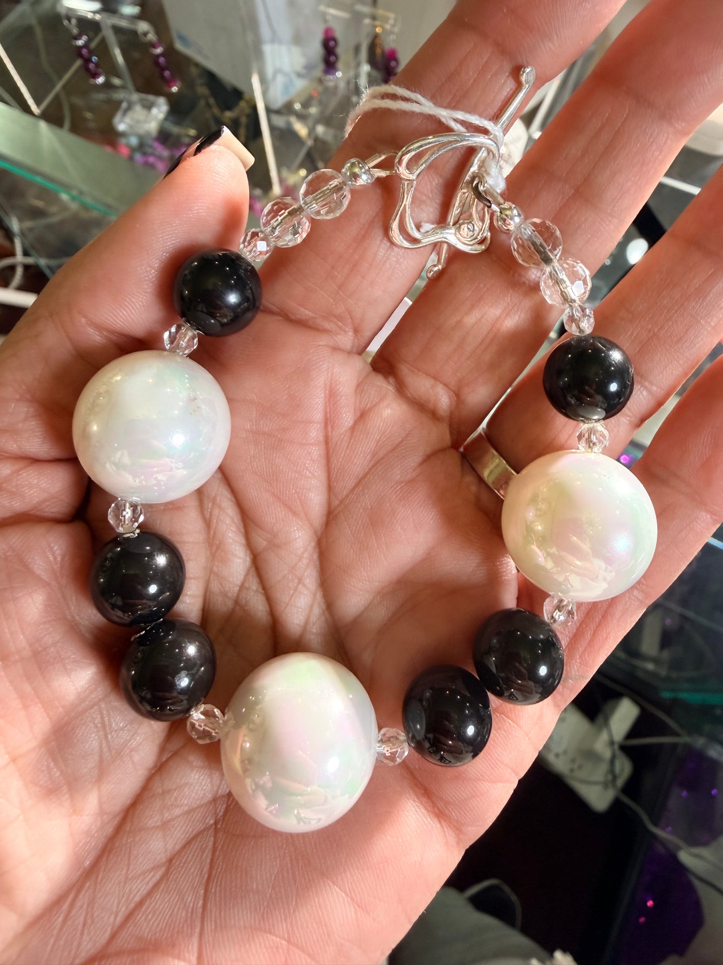 Classic black and white Swarovski crystal pearls set￼