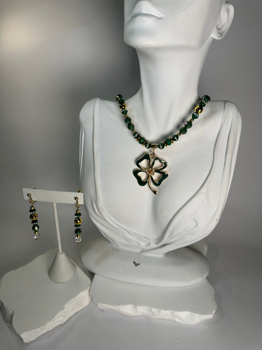 Green & Gold Clover Necklace