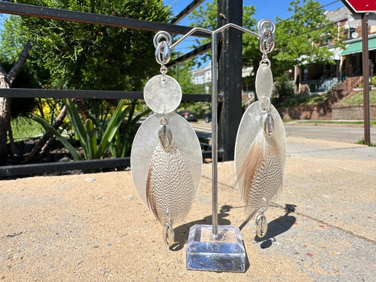 White Feathers Oval Capiz Shell