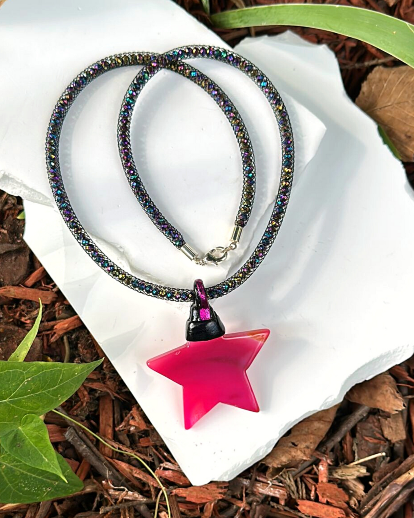 Pink Agate Star on Multicolored Mesh Crystal Cording