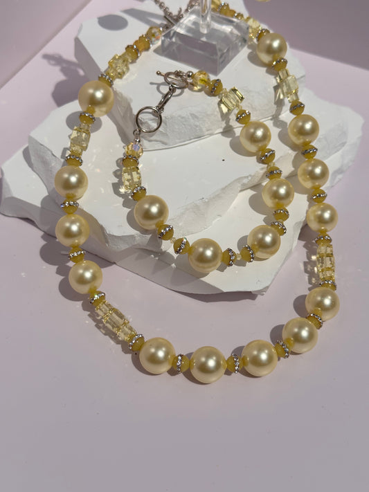 Yellow Natural Pearls & Yellow Jade Necklace w/Earrings included