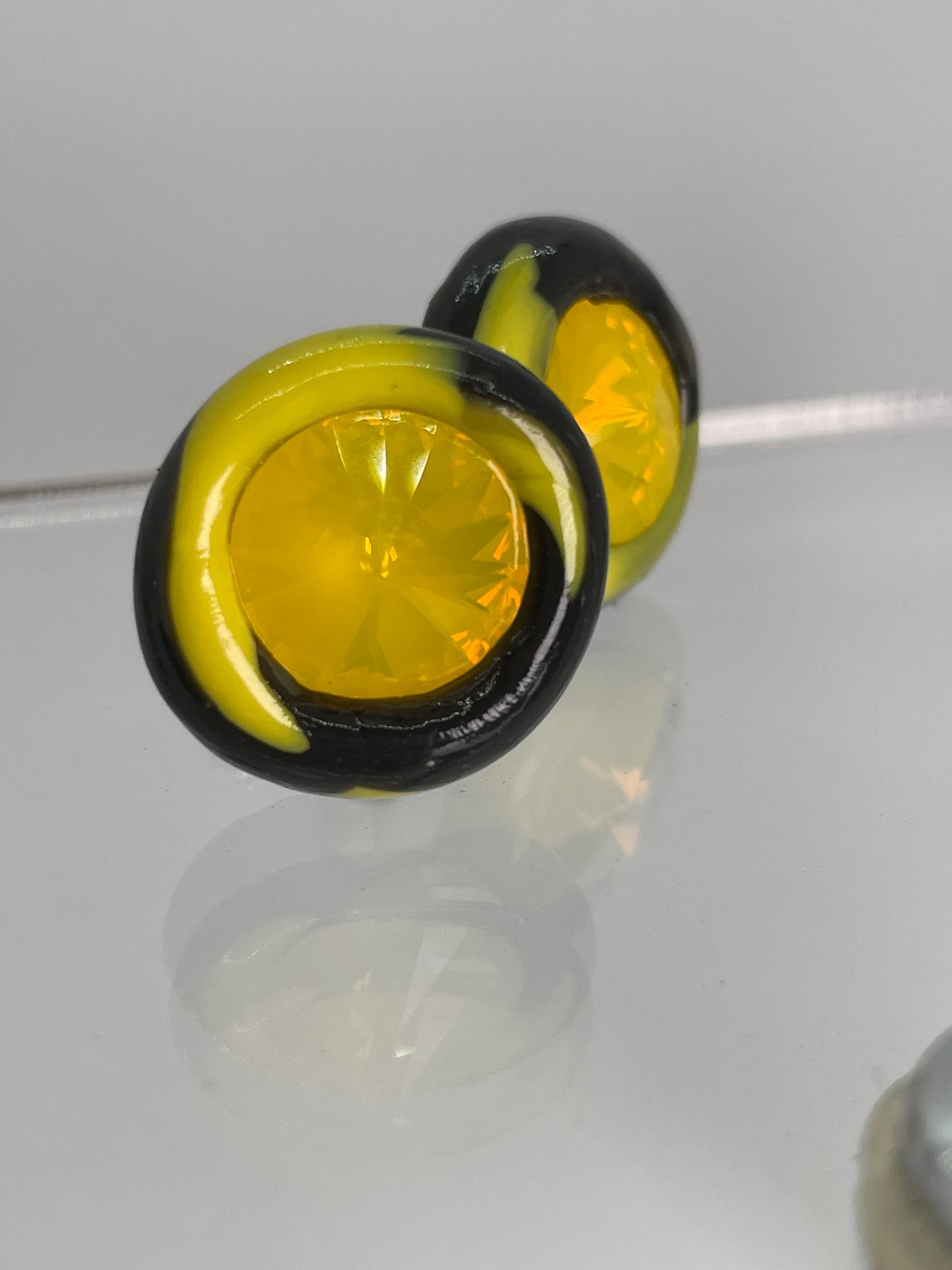 Cufflinks: Yellow Crystal Set in Yellow and Black Flat Mix